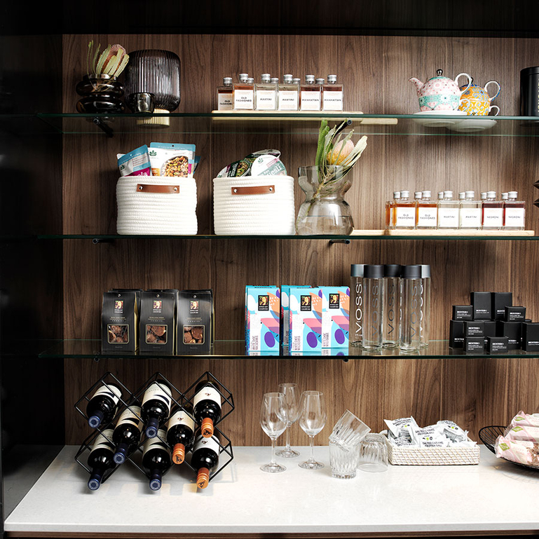 Luxe Stay Experience Sydney A by Adina