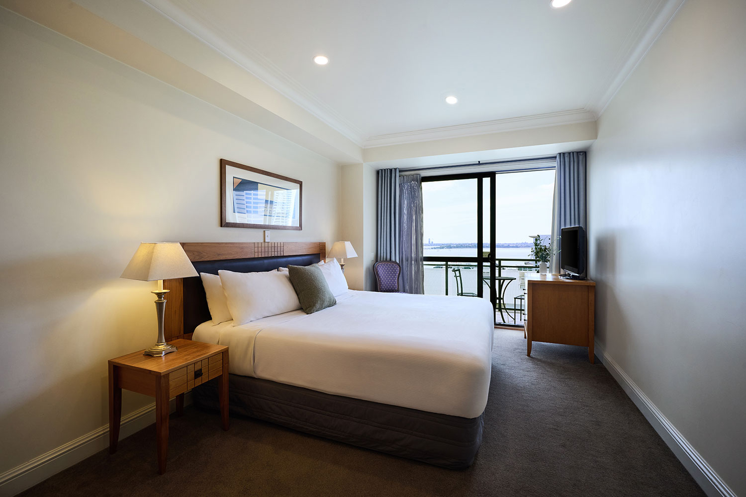 rendezvous heritage auckland tower exec 1 bed balcony 2026 shot 118