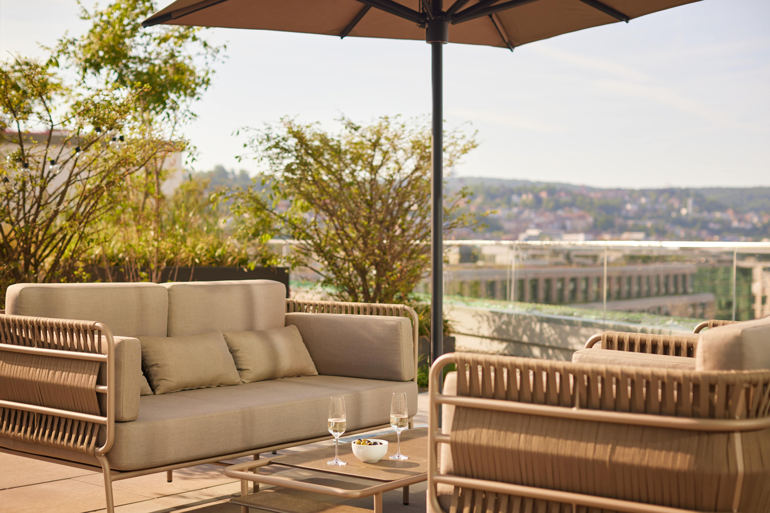 adina hotel stuttgart_terrace_05 2022