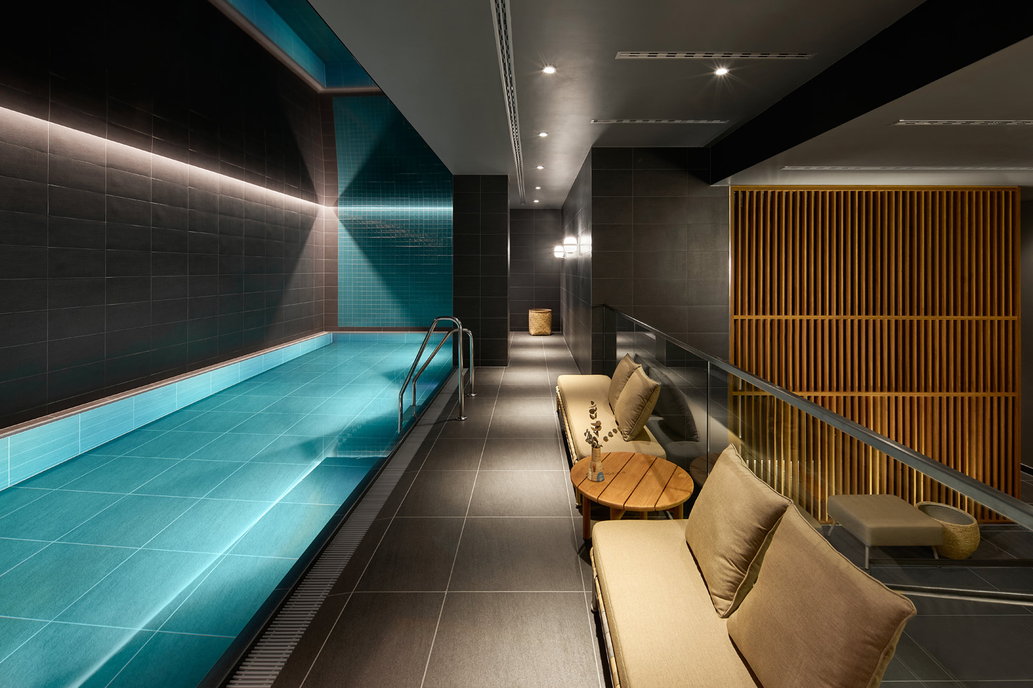 adina hotel stuttgart_wellness pool_05 2022