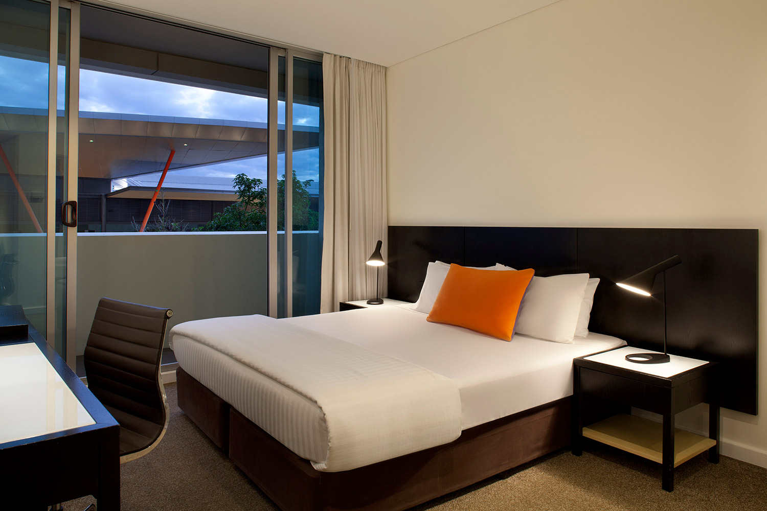 adina apartment hotel perth studio bedroom king 2015