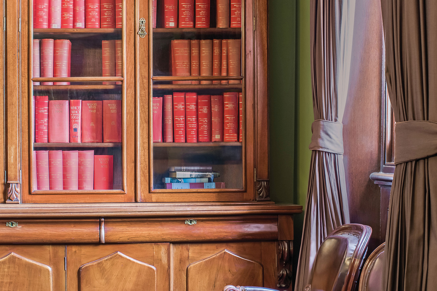 adina apartment hotel adelaide conference cabinet room detail 2018