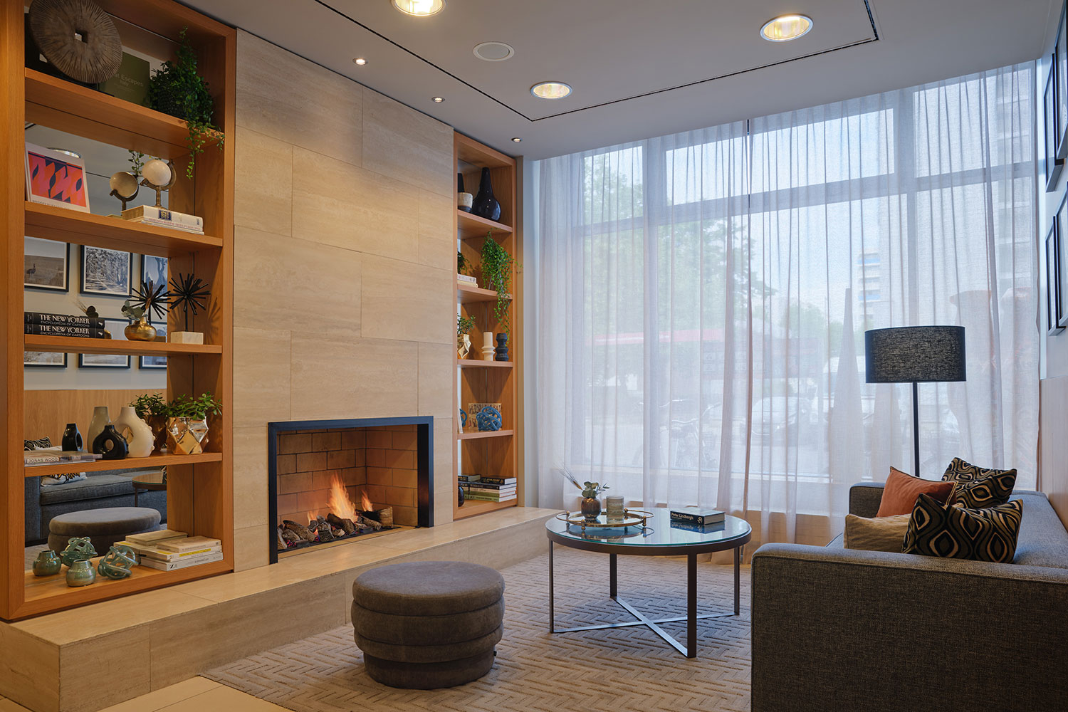 adina hotel berlin checkpoint charlie lounge3_05 2022