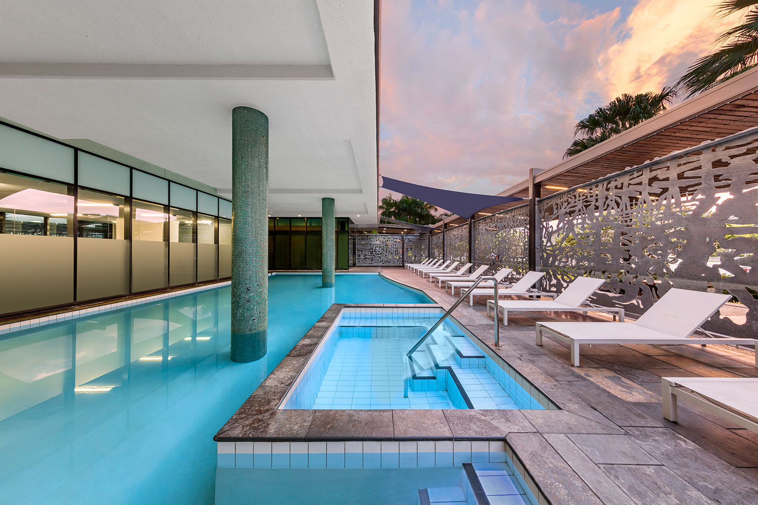 adina apartment hotel vibe hotel darwin waterfront pool 03 2016