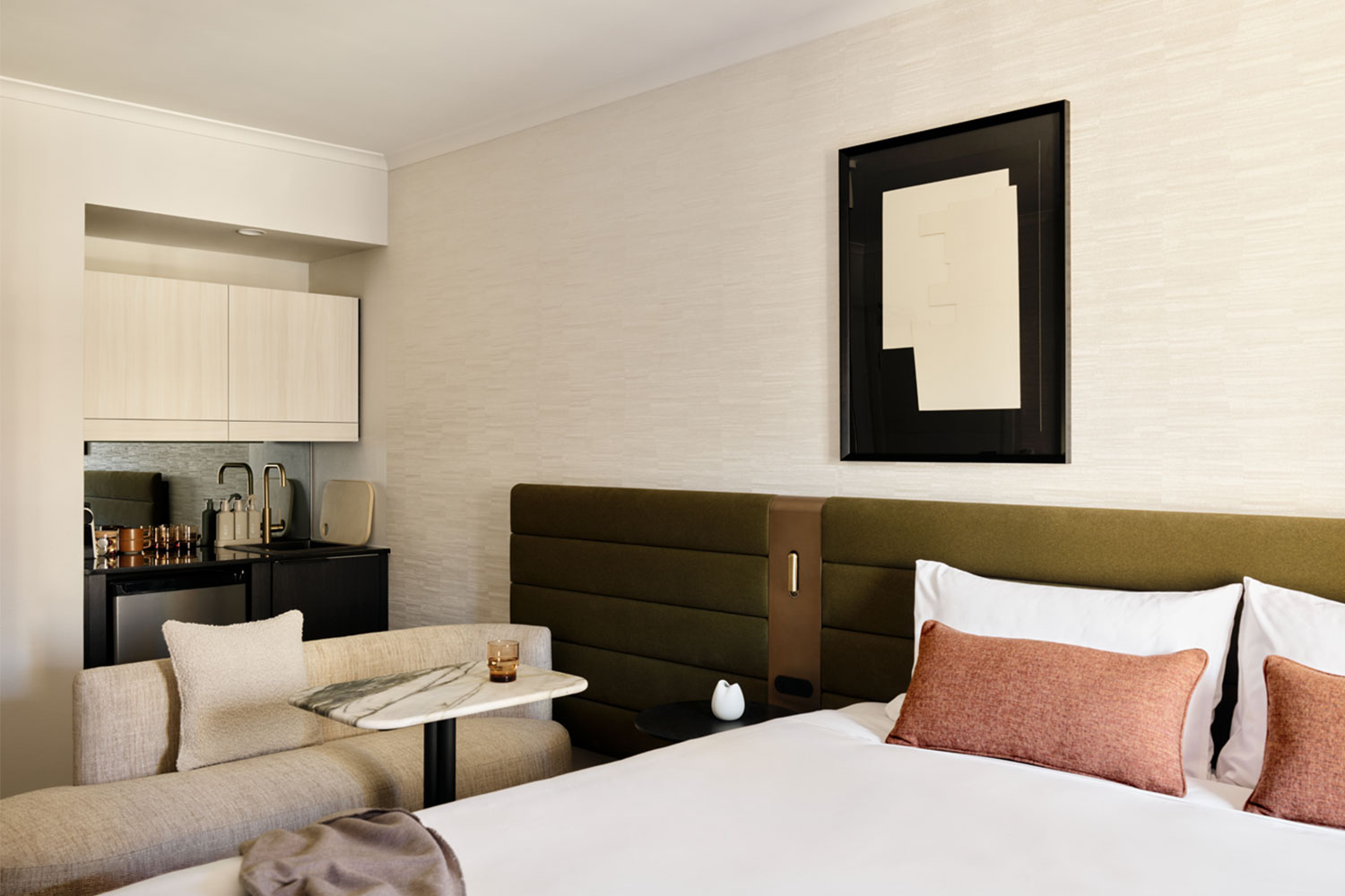 adina town hall studio king 2025 1