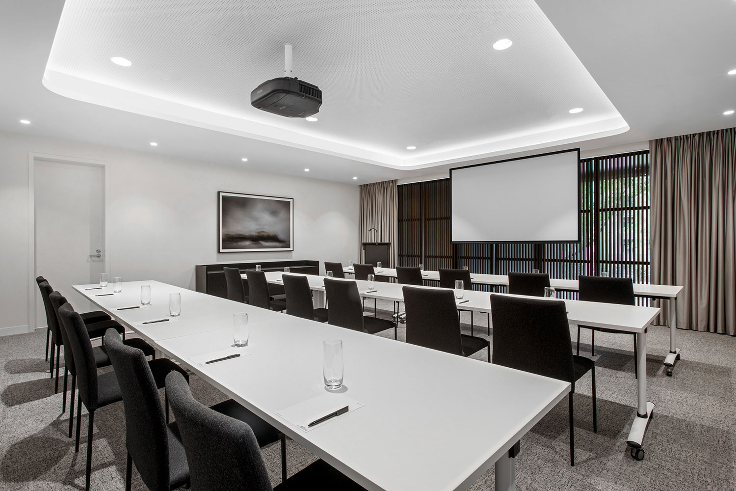 adina apartment hotel melbourne southbank conference claredon classroom 01 2020