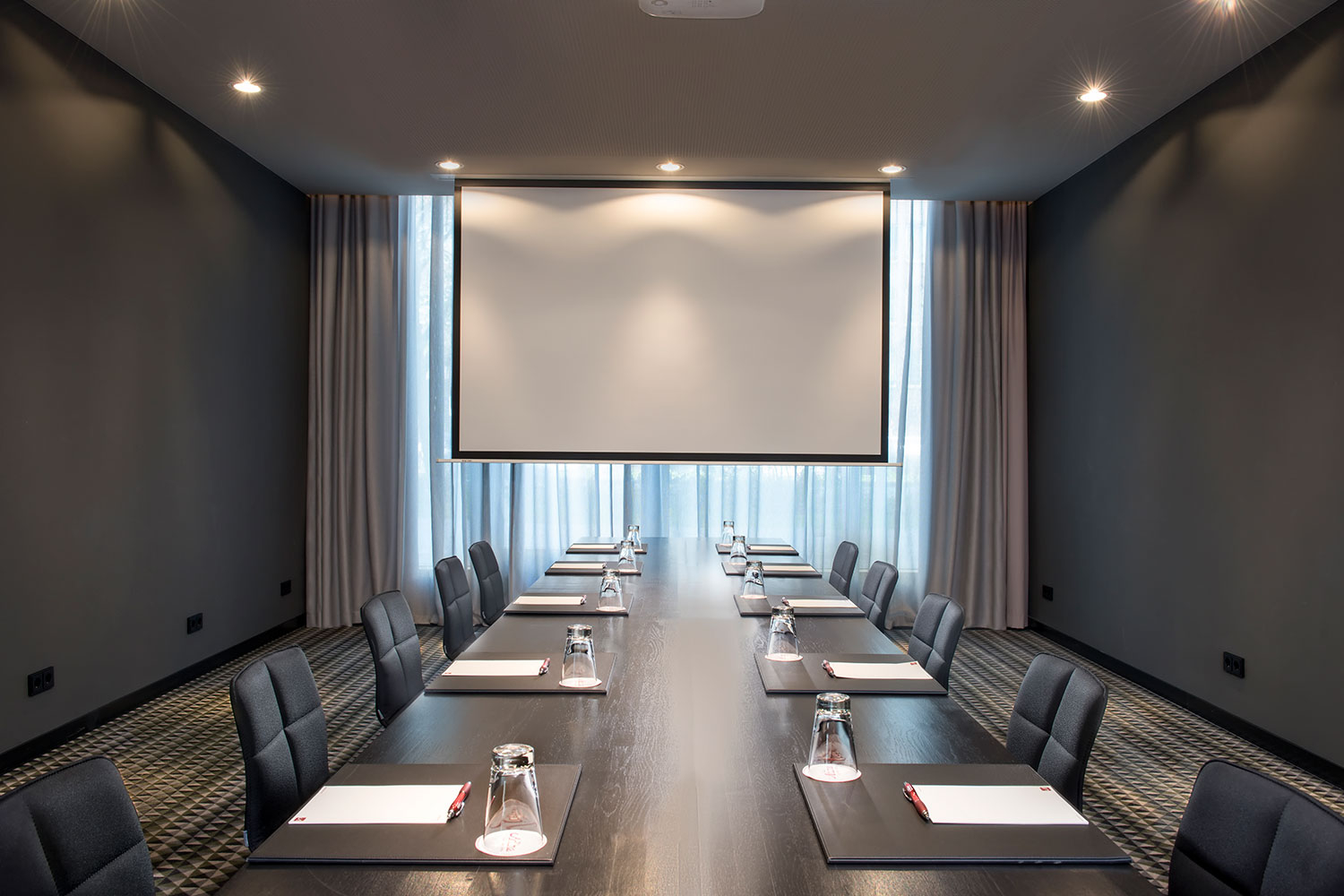 adina apartment hotel hamburg speicherstadt conference kontor ii boardroom 02 2018