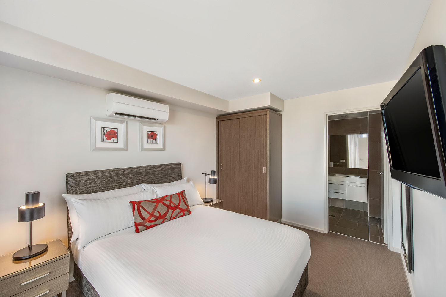 adina serviced apartments canberra dickson one bedroom 02 2018