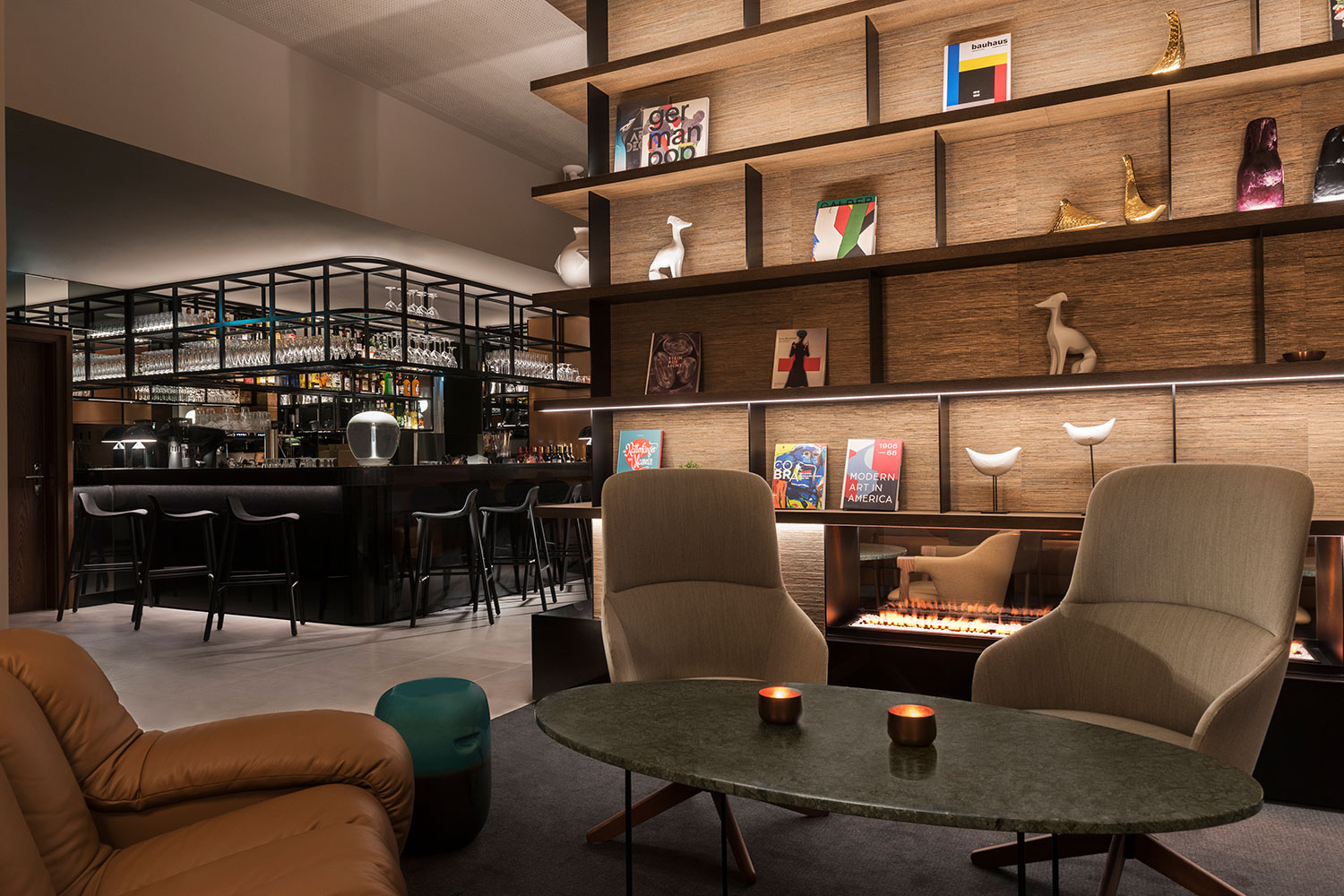 adina apartment hotel frankfurt bar 2