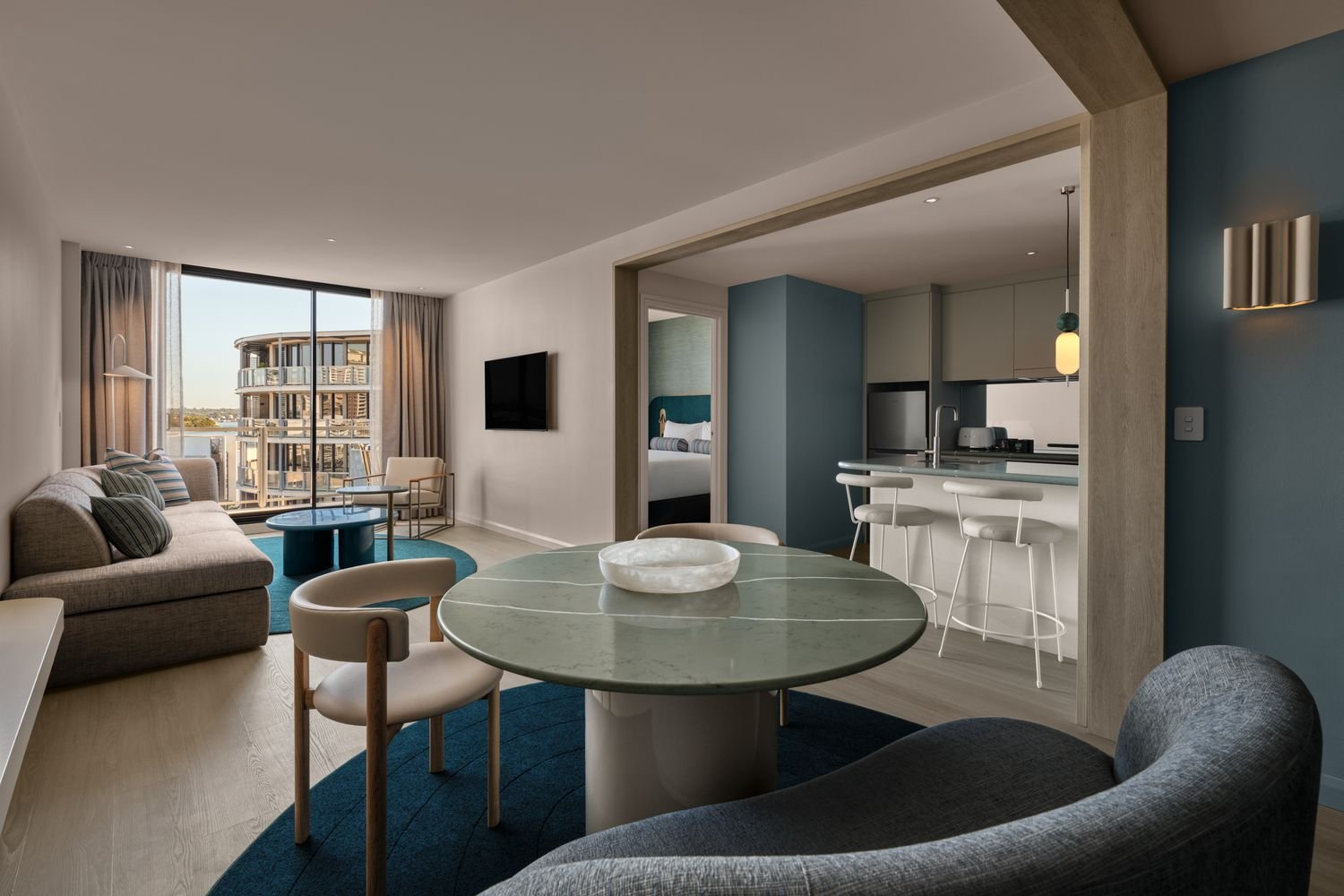 adina sydney darling harbour premier one bedroom courtyard view 01 2026