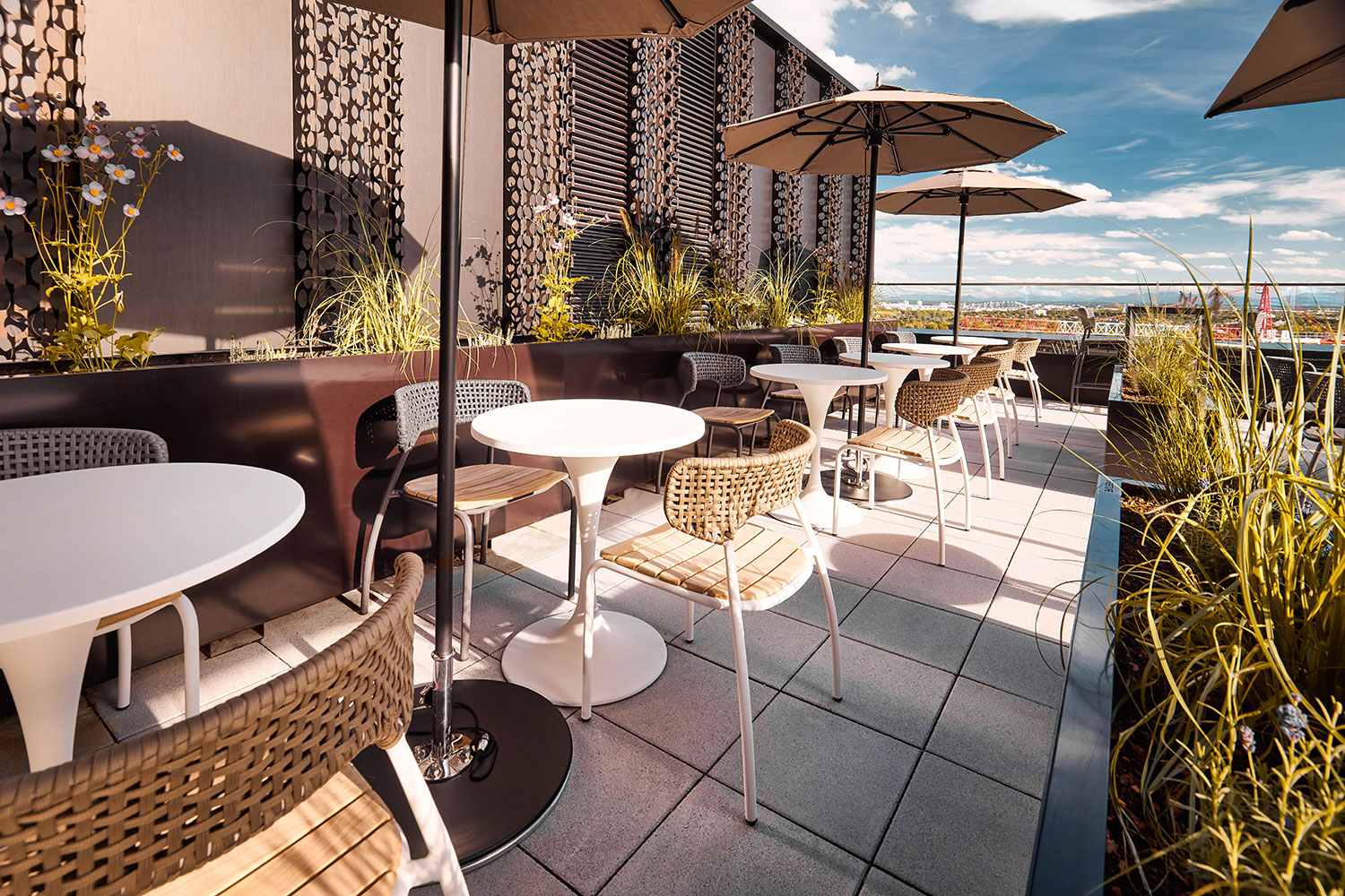 adina hotel munich terrace4 09 2021