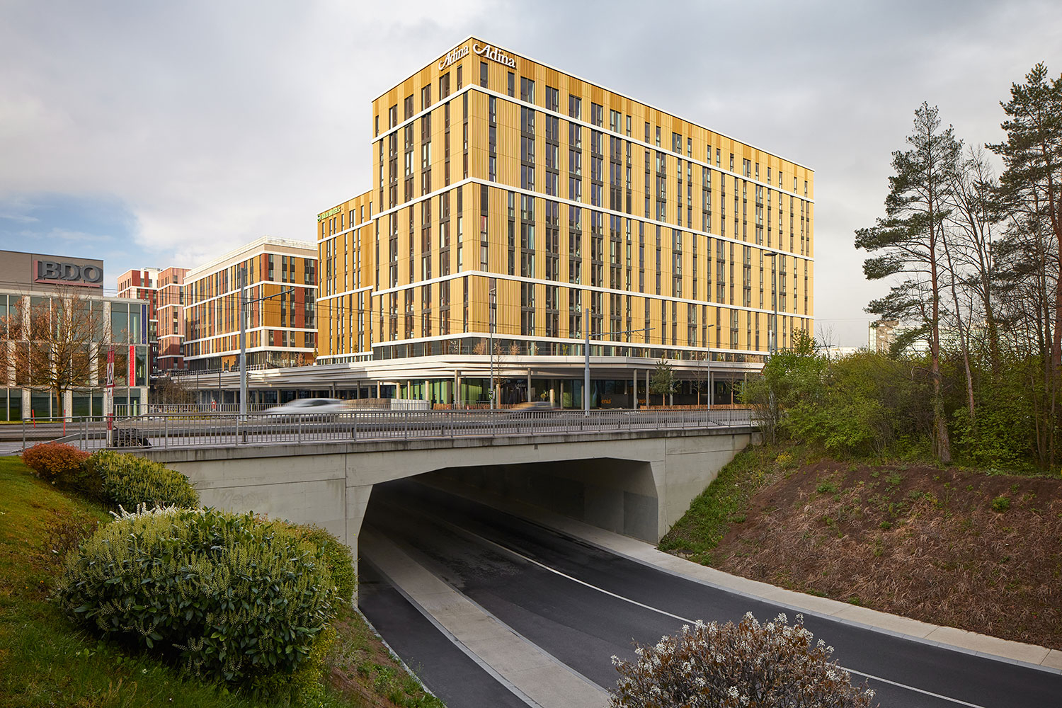 adina geneva_exterior 7_04 2023