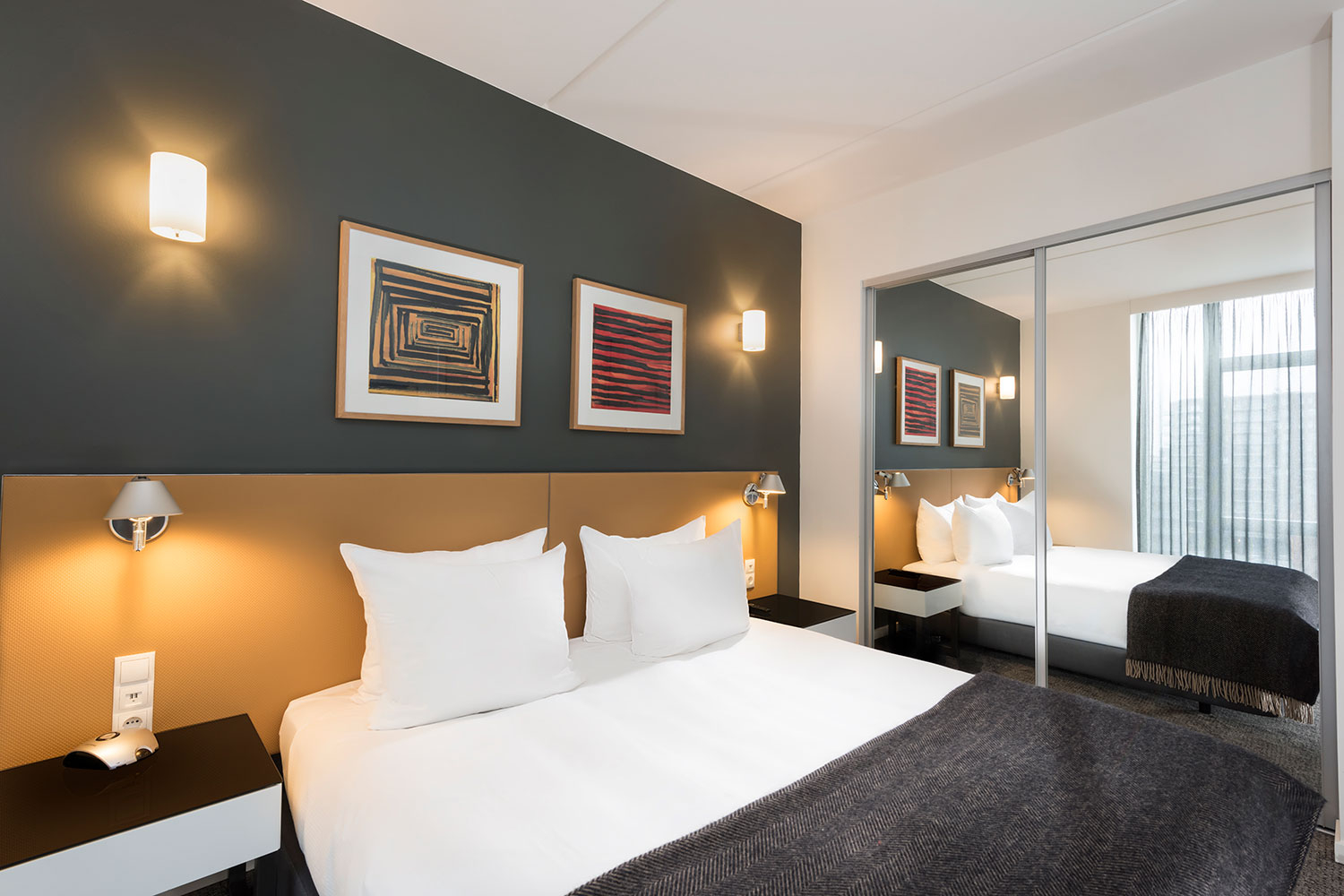 adina apartment hotel copenhagen one bedroom king 02 2018