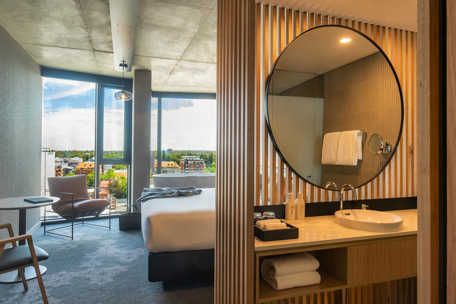 vibe hotel adelaide urban retreat bedroom 01 2022