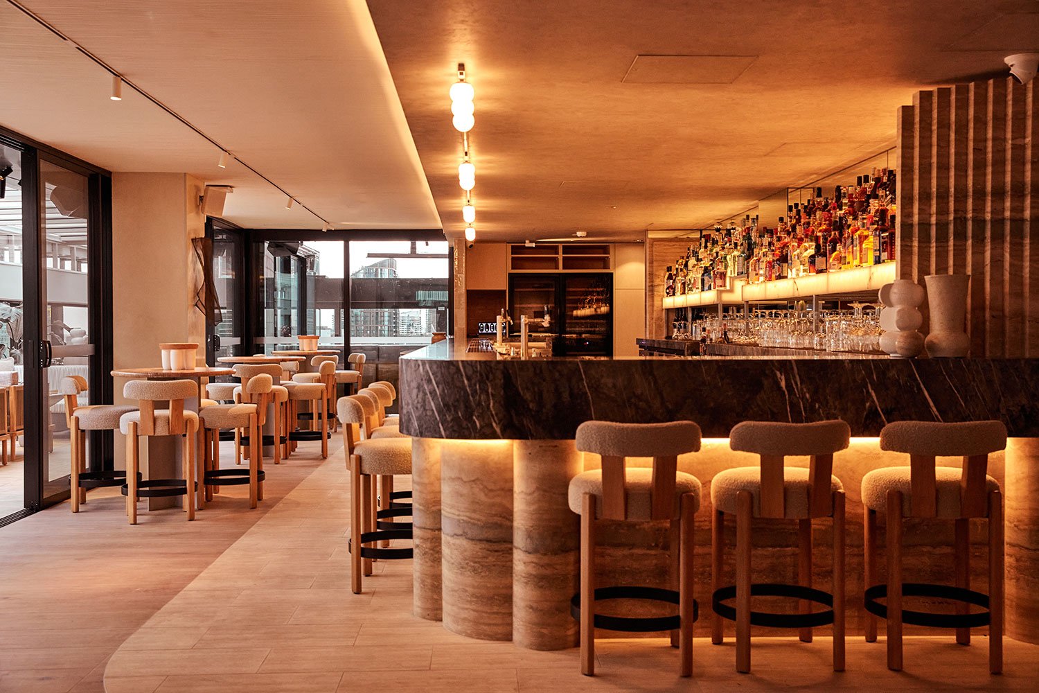 vibe hotel melbourne fleet bar talent tim grey 13 2024 high