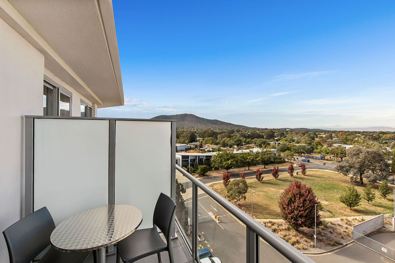 adina serviced apartments canberra dickson guest room balconny 2018