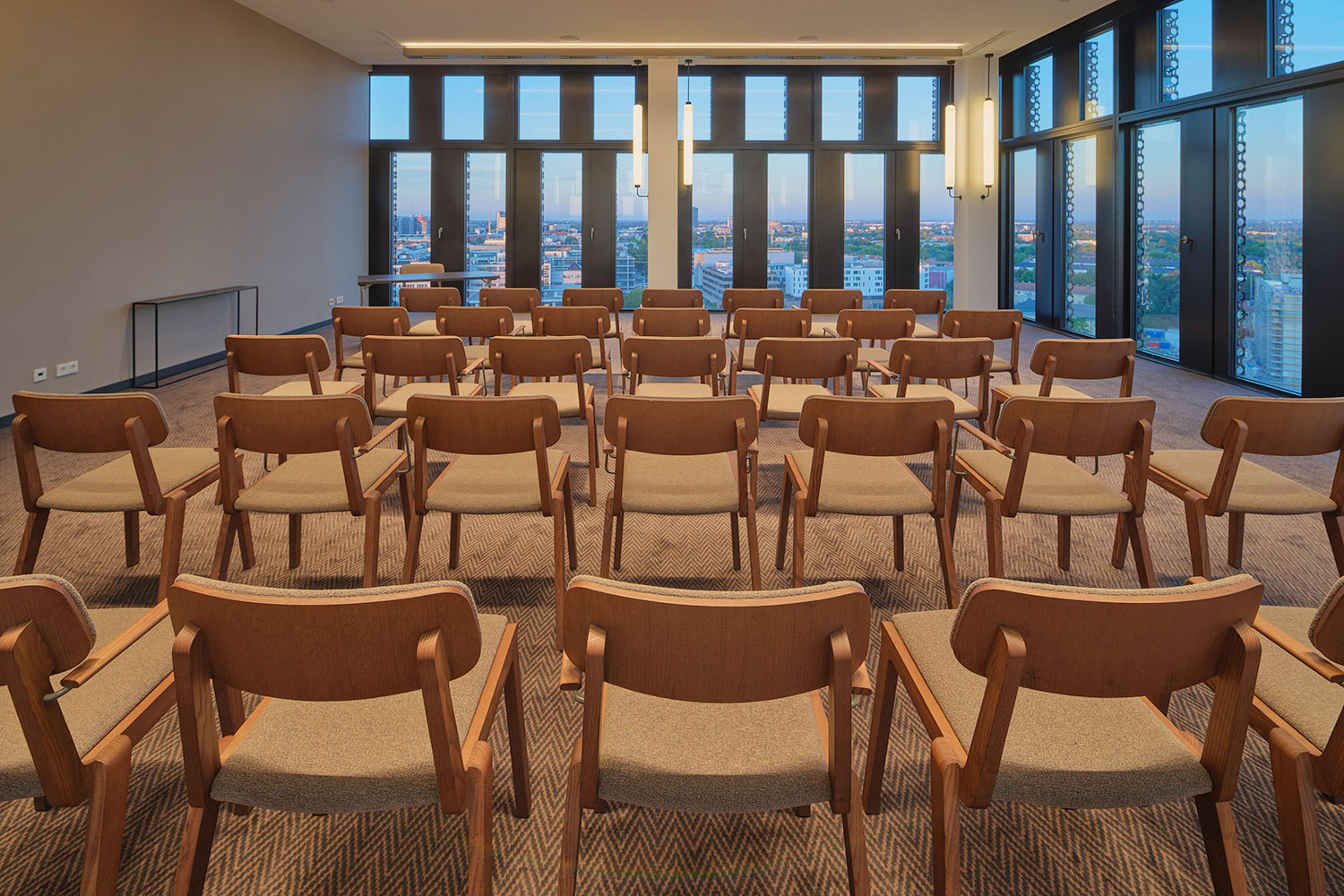 adina hotel munich meeting sydney 09 2021