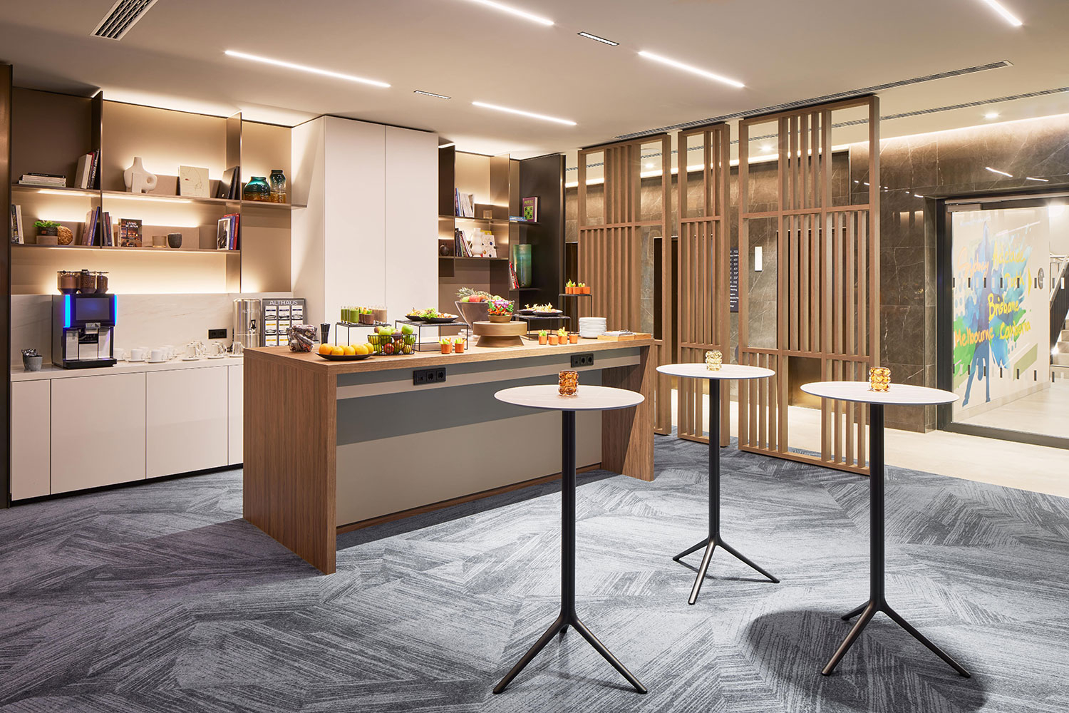 adina hotel dusseldorf_meeting breakout area_07 2022