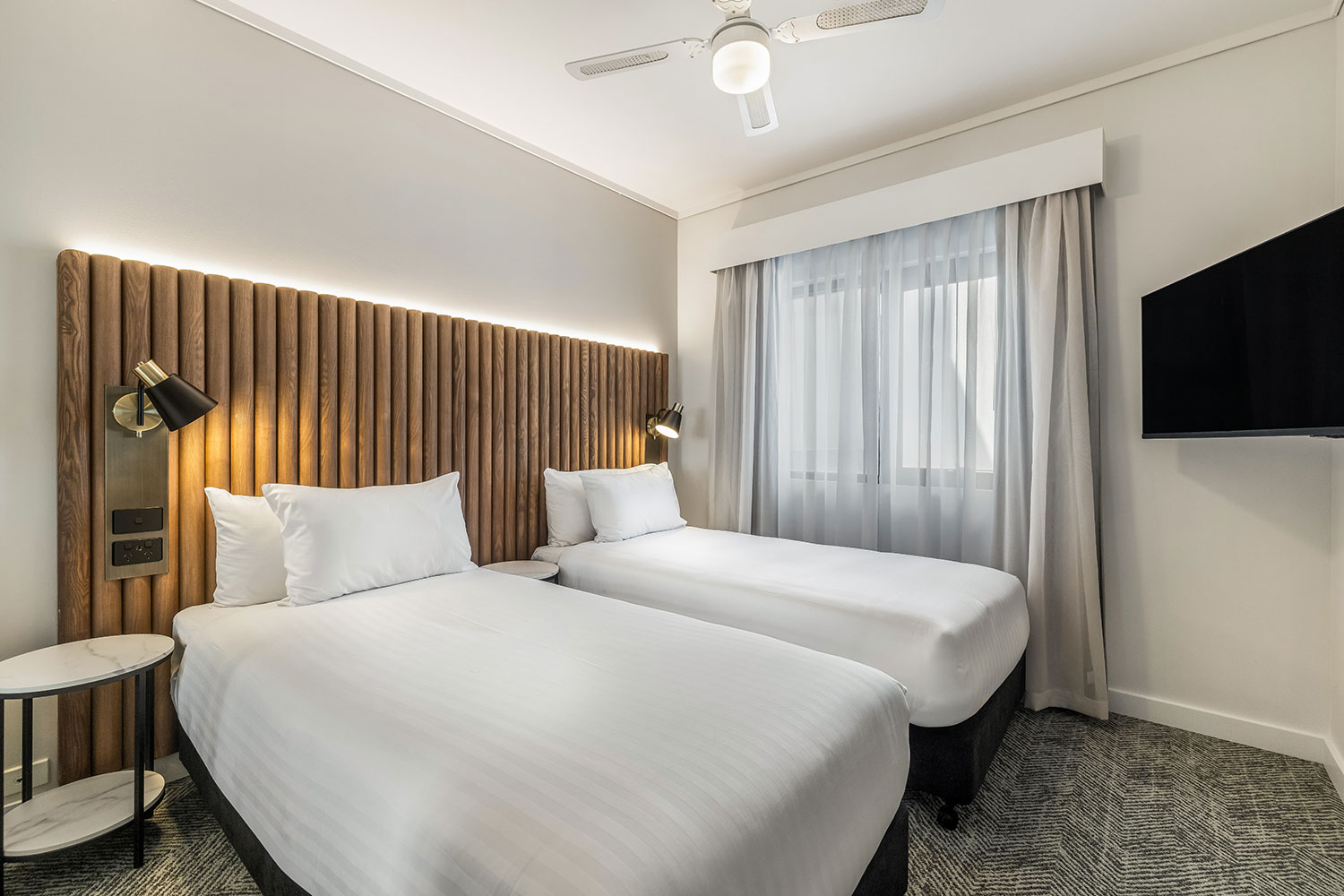 adina apartment hotel perth barrack plaza 1 bedroom 2025 3
