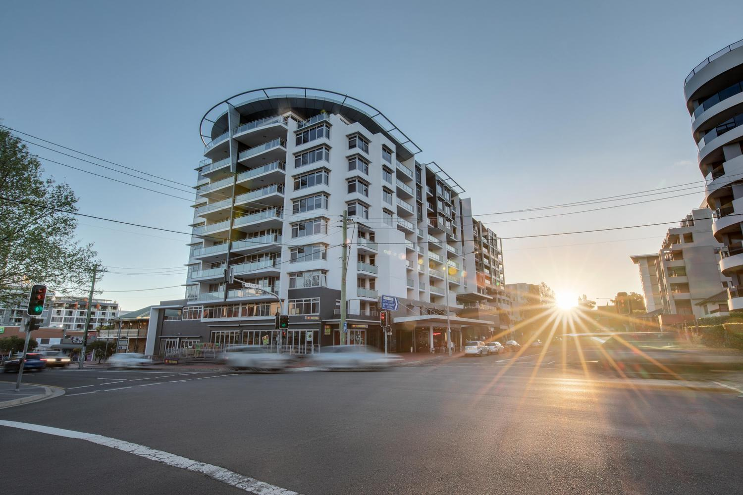 adina apartment hotel wollongong exterior 01 2018