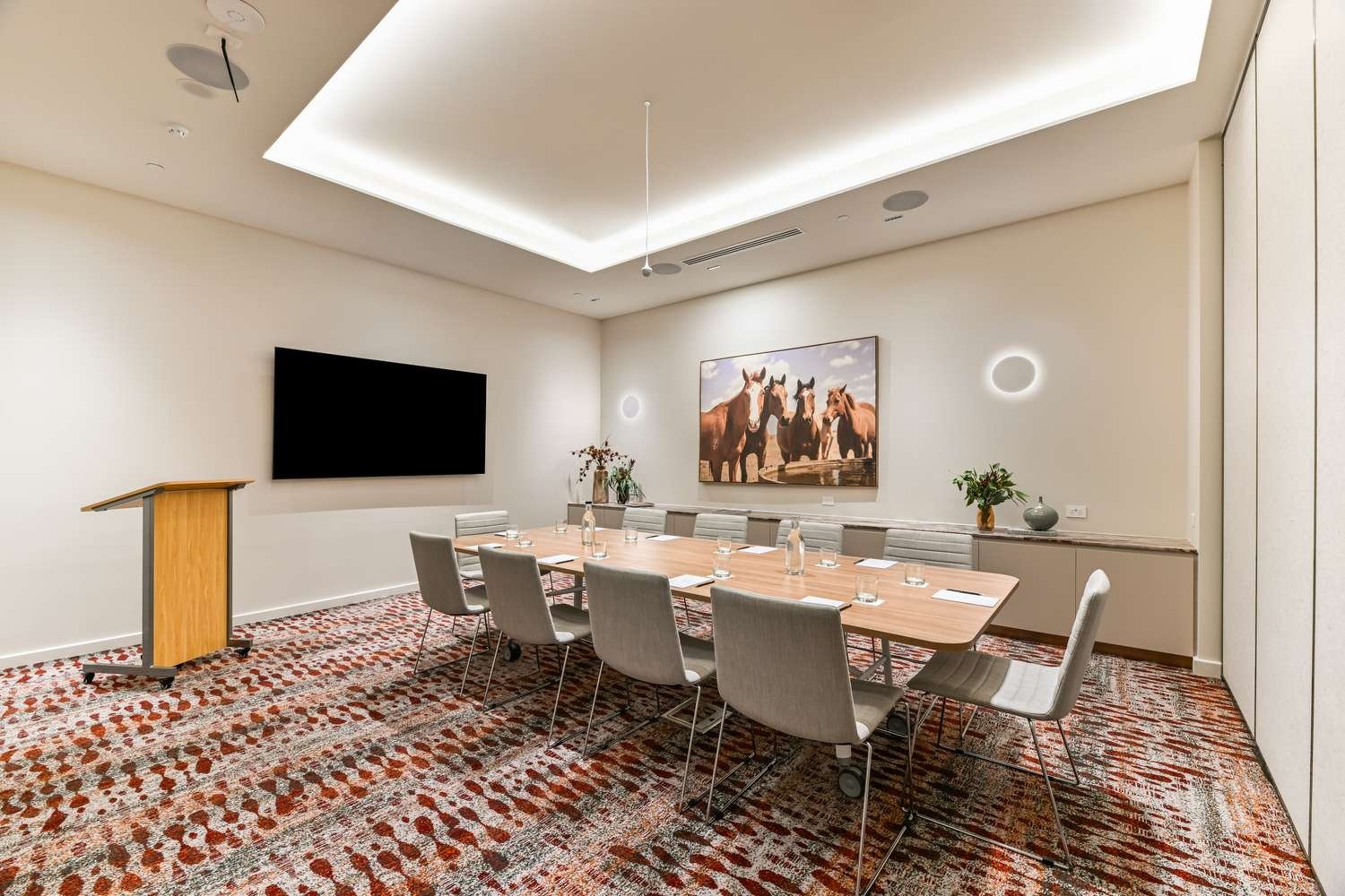 adina chermside brisbane hamilton meeting room 2026 5