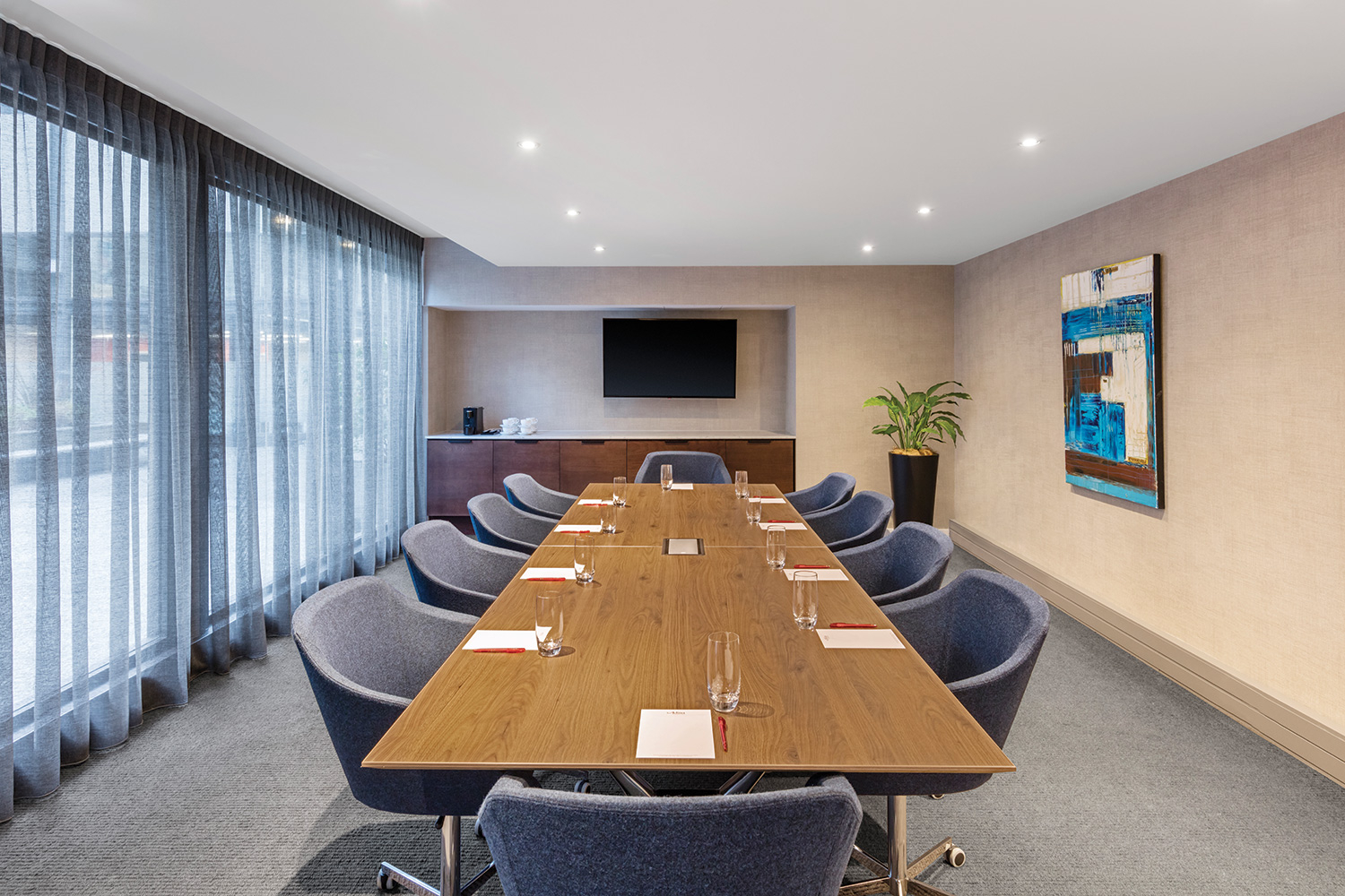 adina apartment hotel auckland britomart wake boardroom 01 2016