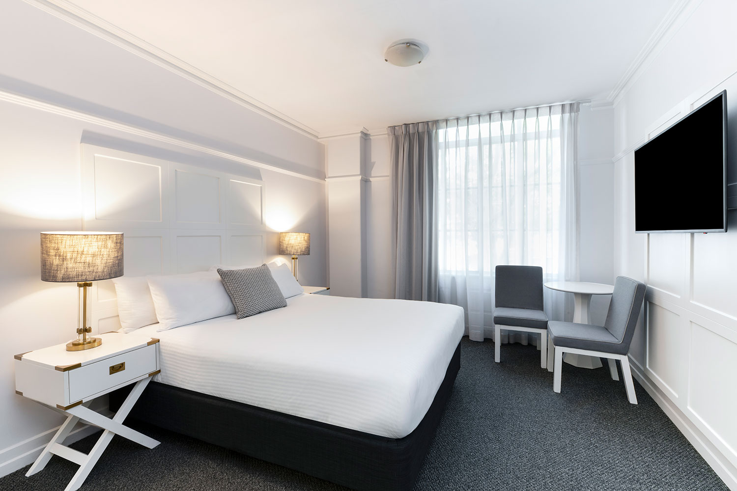 adina apartment hotel brisbane anzac square studio room queen 2025 1