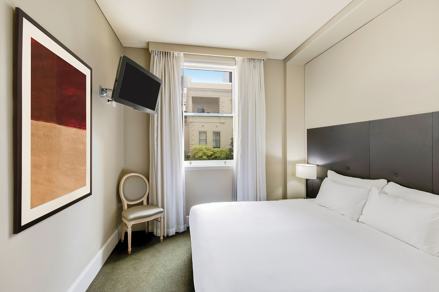 adina apartment hotel adelaide one bedroom 02 2018