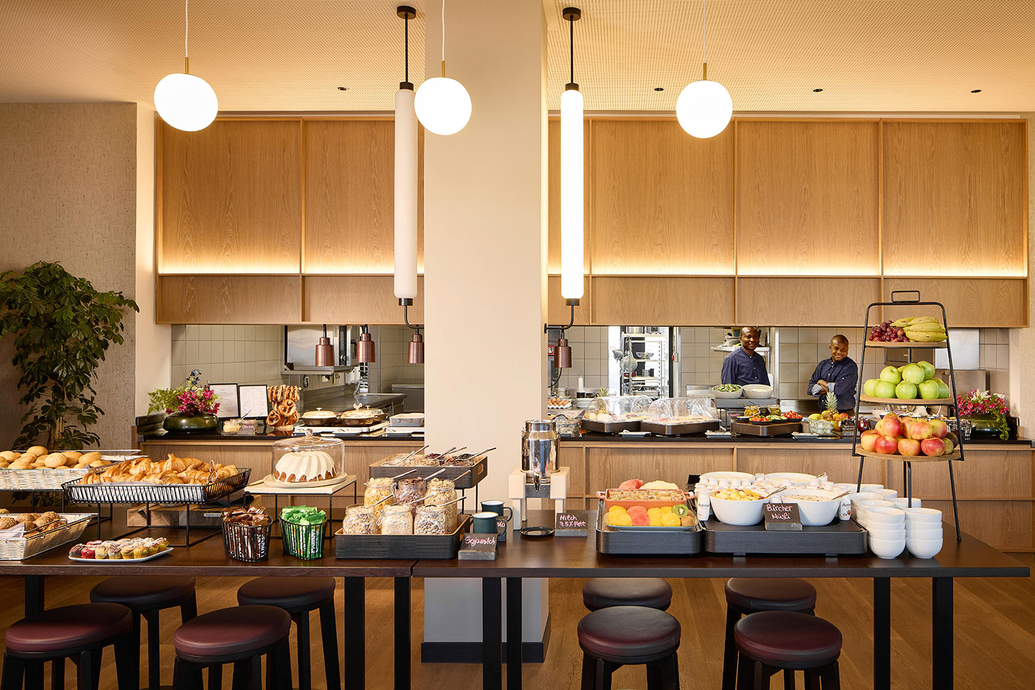 adina hotel munich breakfast buffet 04 2022