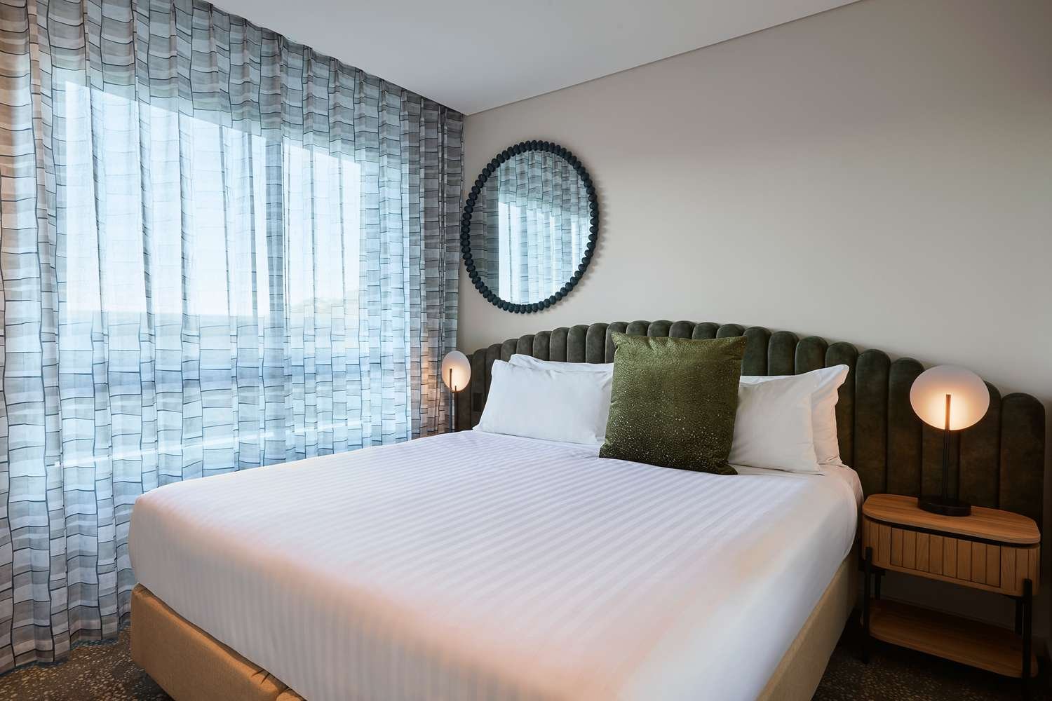 adina perth one bedroom apartment room 01 2026