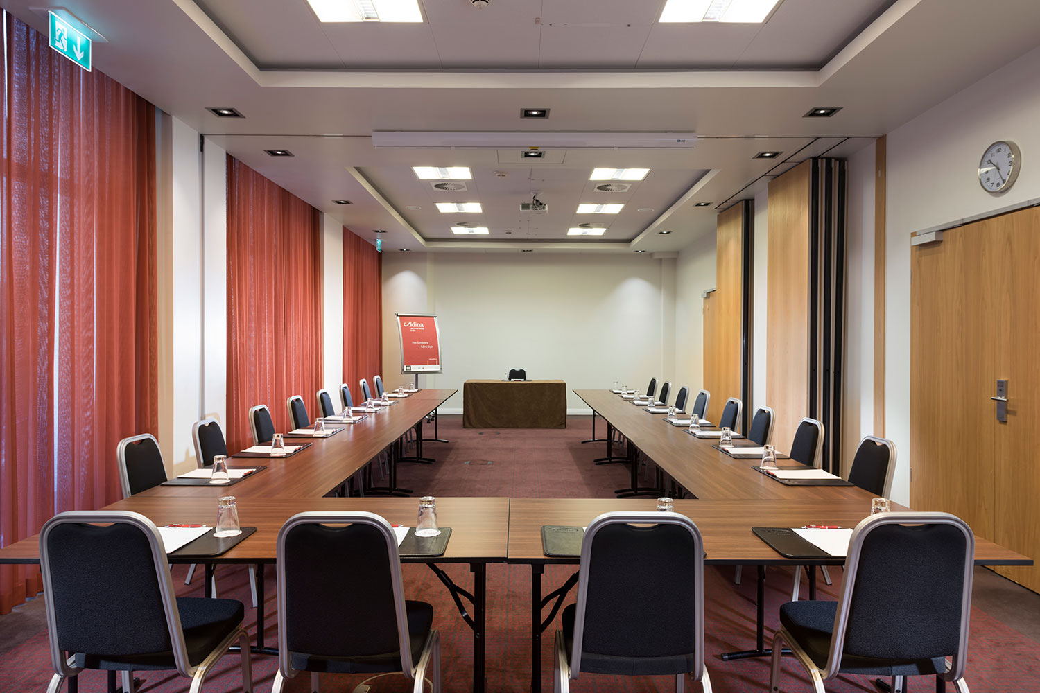 adina apartment hotel berlin checkpoint charlie conference room brisbane u form 1