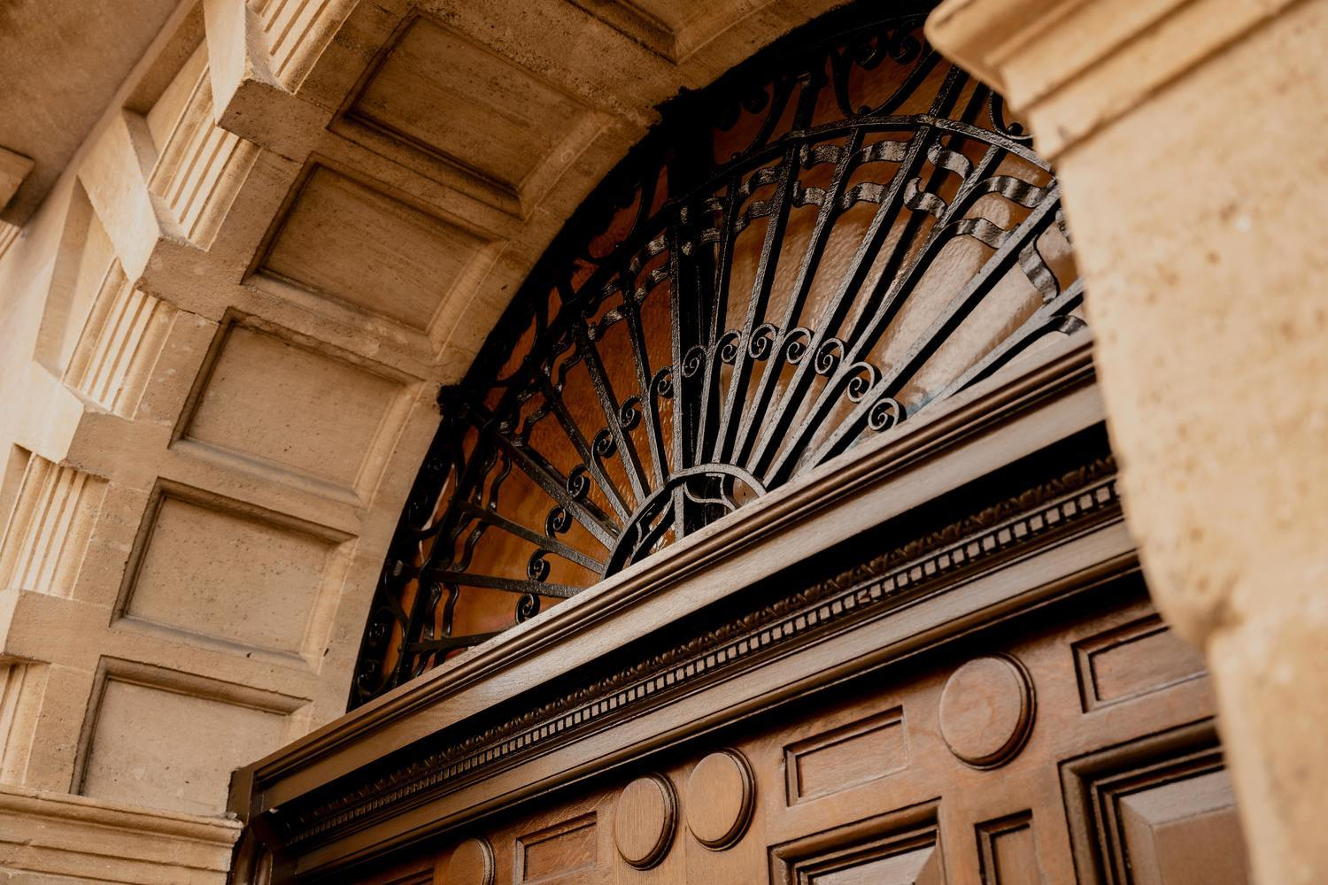 adina_the hobson 411