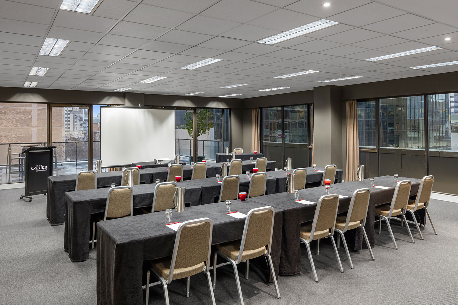 adina apartment hotel melbourne conference gardenia room classroom 02 2017