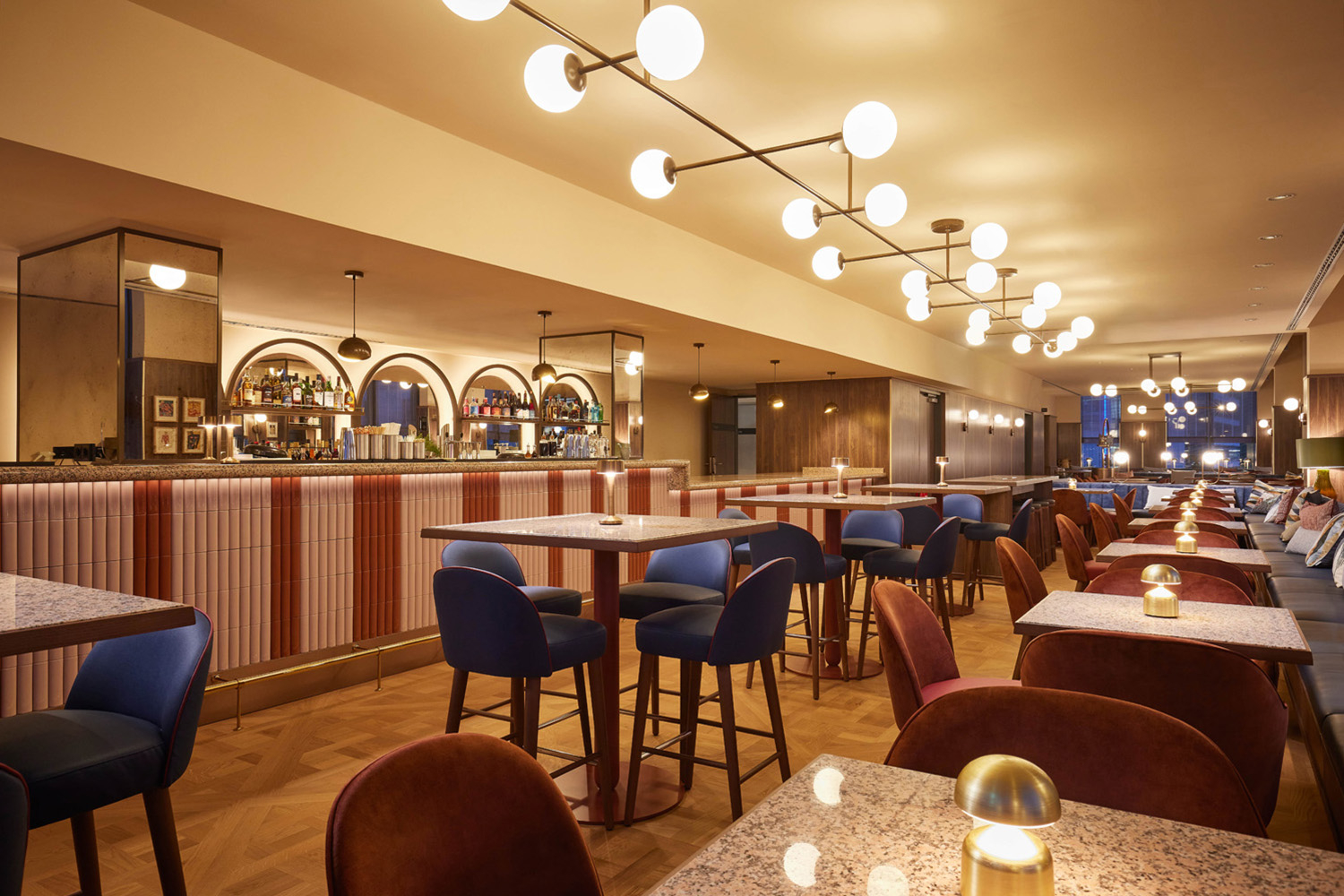 adina hotel stuttgart_bar str_05 2022
