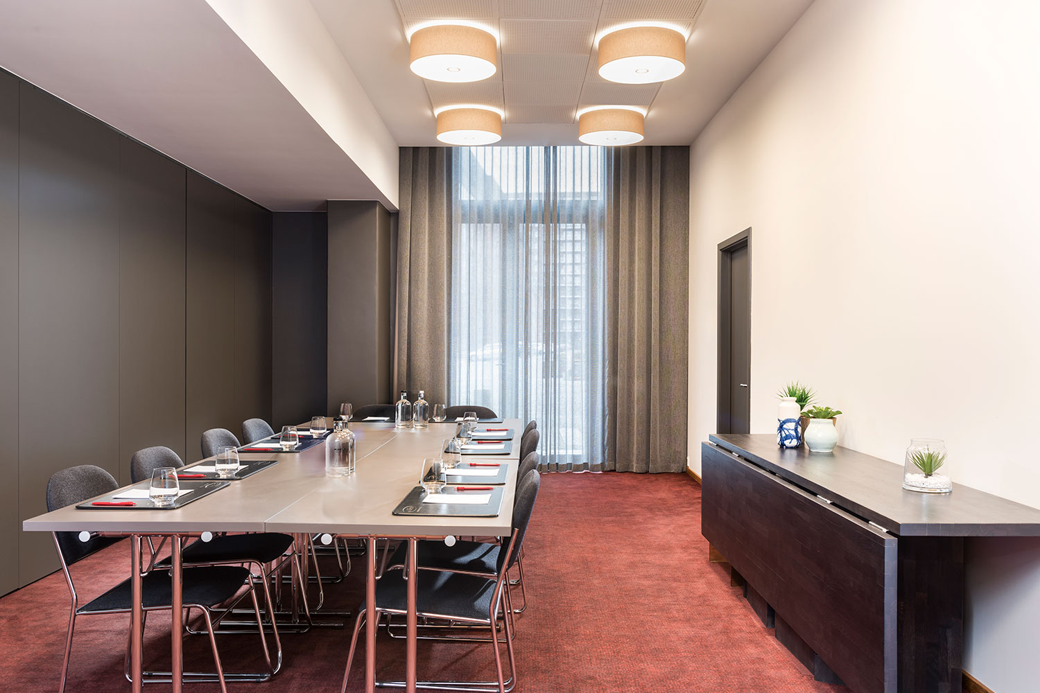 adina apartment hotel copenhagen conference harbour 2 boardroom 01 2018