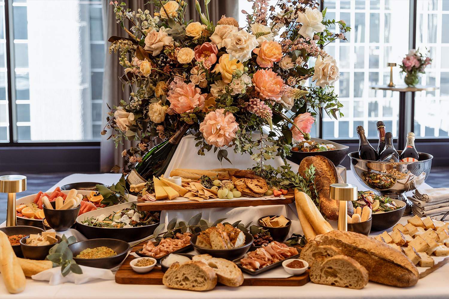 vhho wedding food 1500 1000