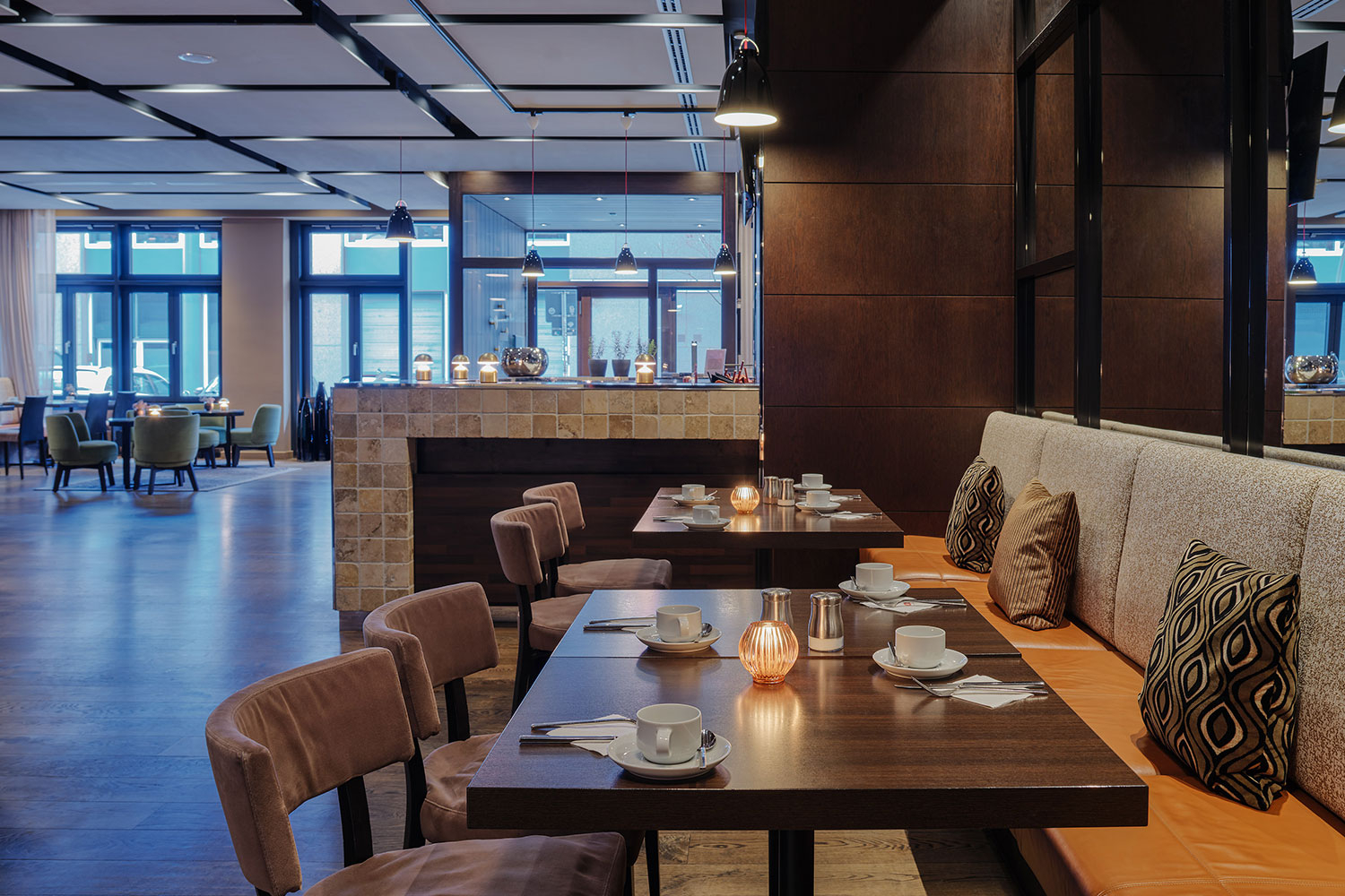 adina hotel hamburg michel restaurant2_2023