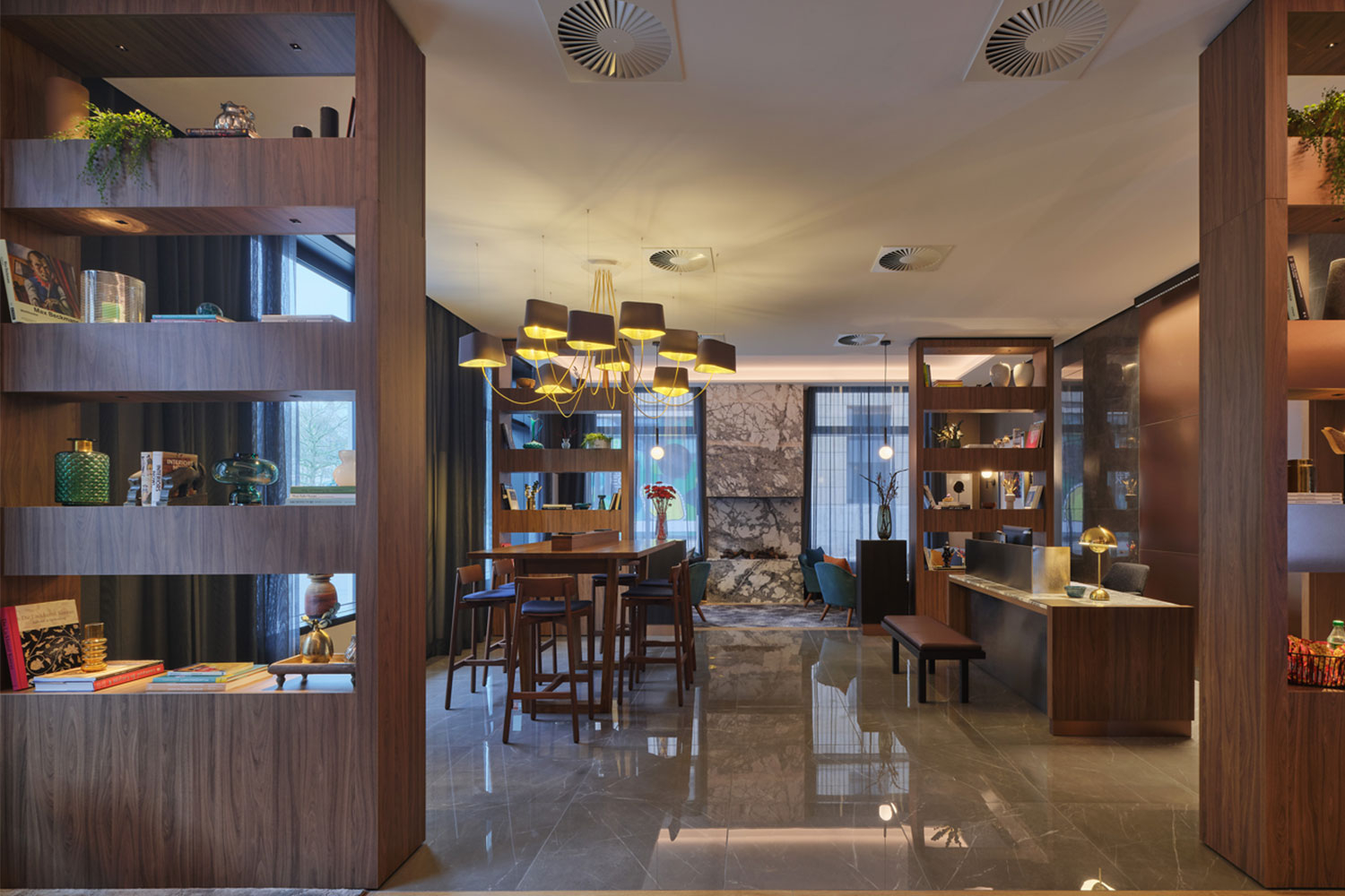 adina hotel wiesbaden lobby 02_22