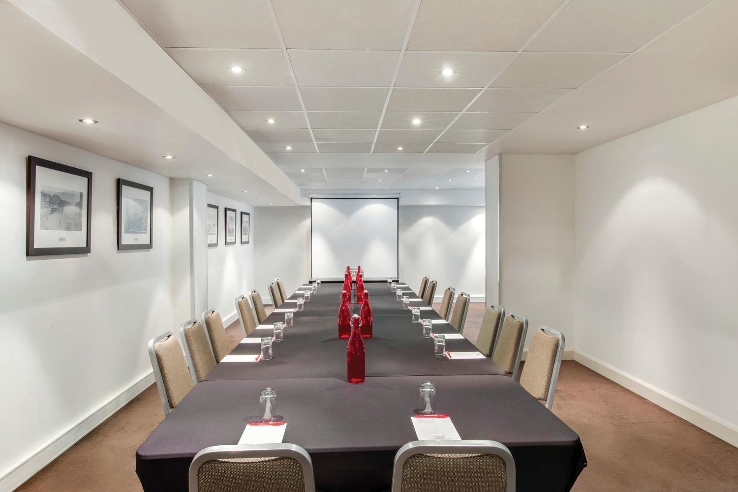 adina apartment hotel adelaide conference bullion boardroom 01 2018 1500 1000