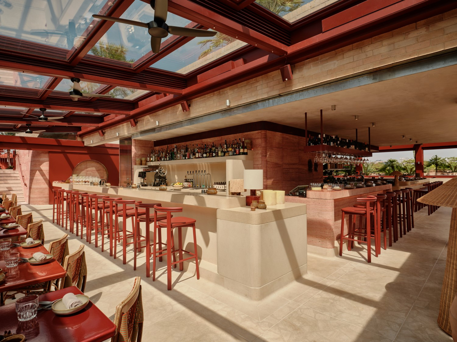 georgroske_the eve_lottie 5