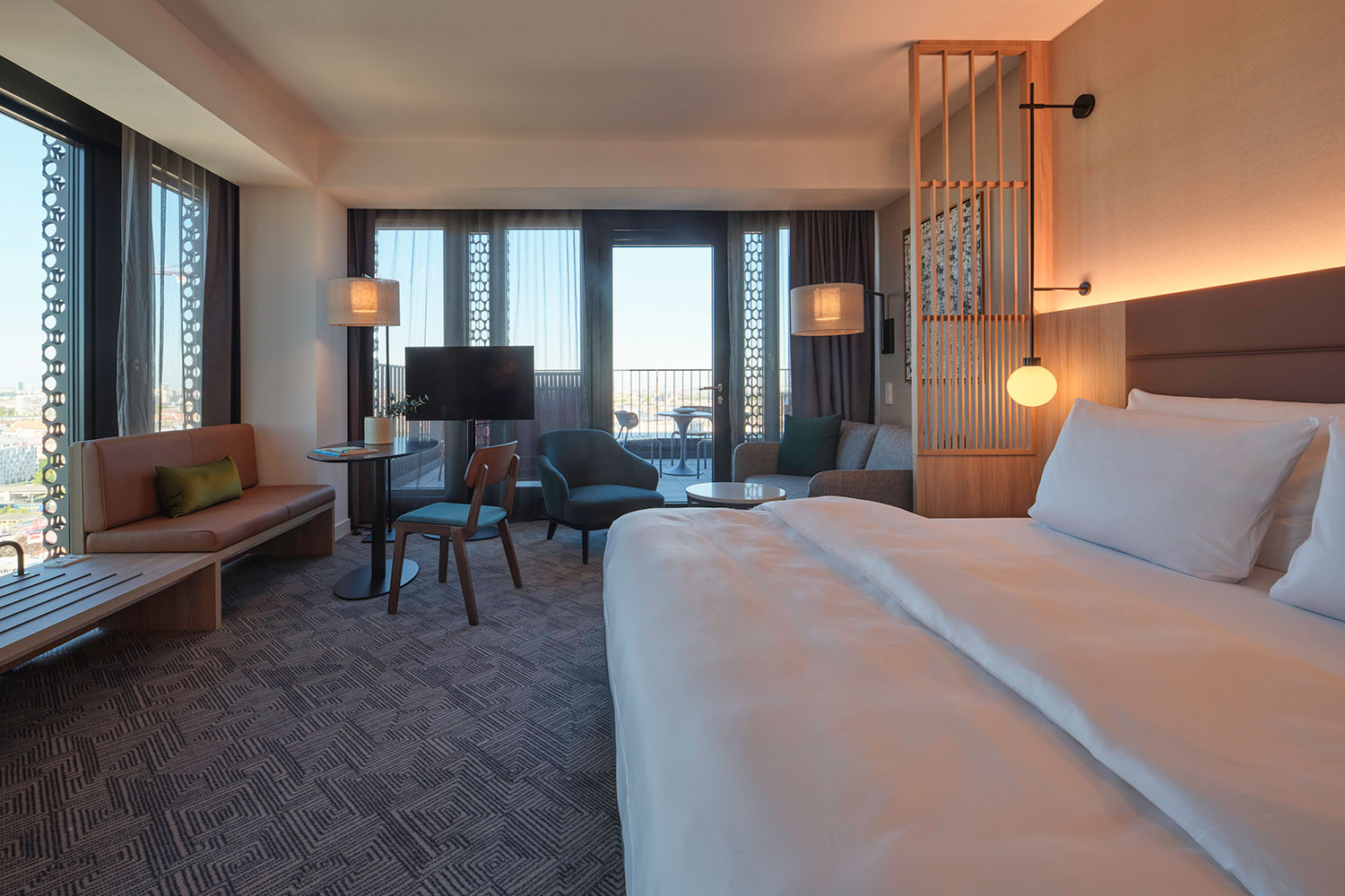 adina hotel munich sky terrace studio corner 09 2021