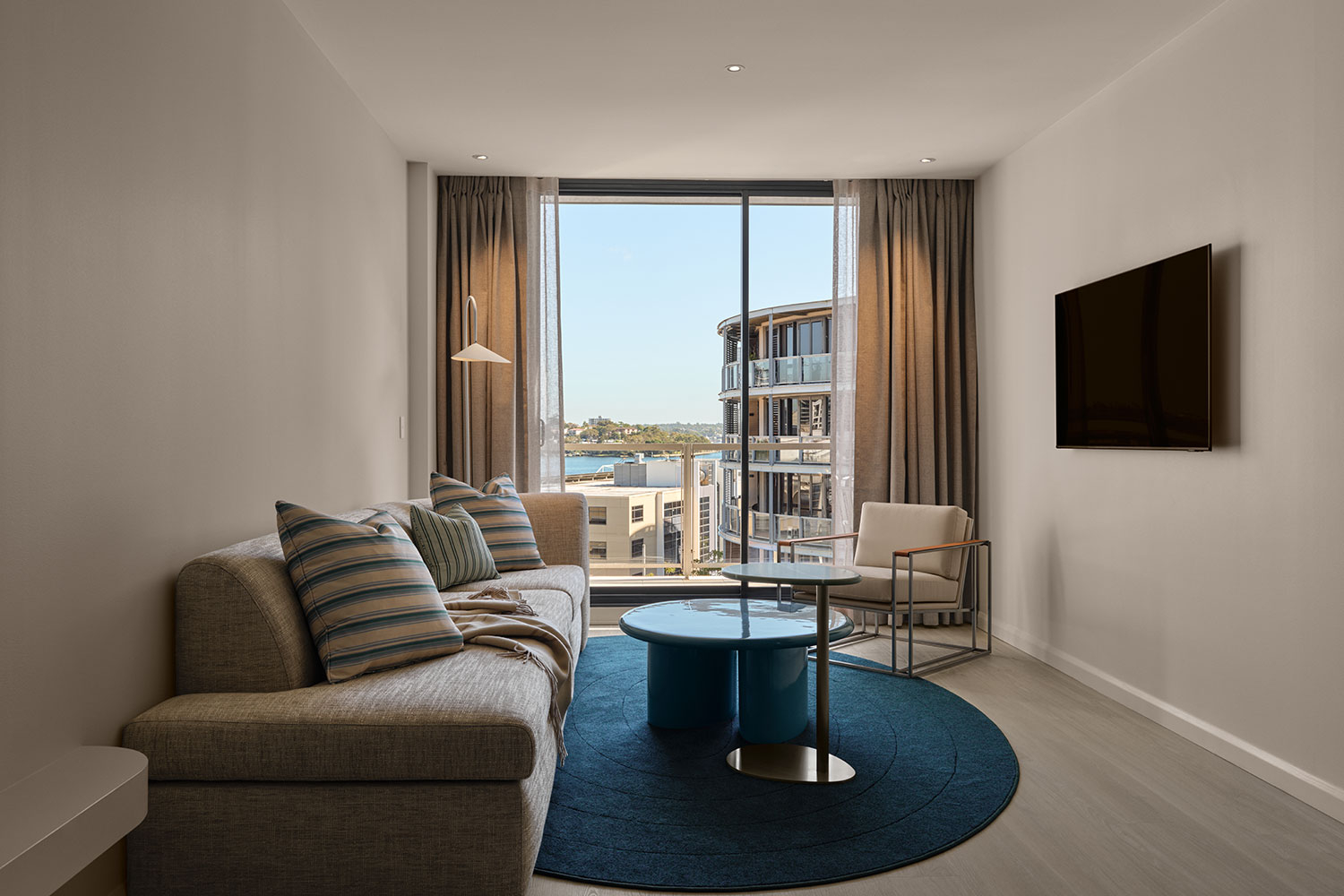 adina sydney darling harbour one bedroom apartment accelerated room 2026 7
